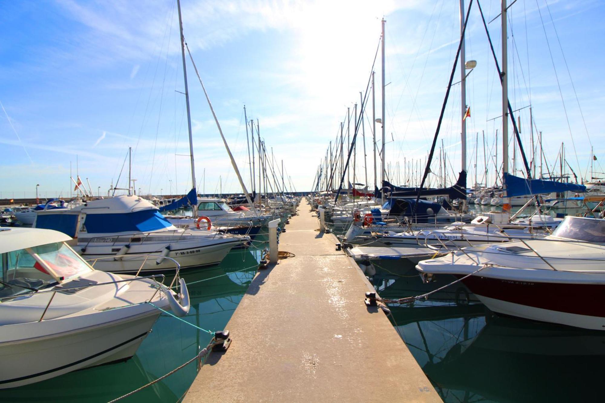 Global Properties, Apartamento Con Terraza Y Vistas Al Mar Y A La Montana Canet d'En Berenguer Luaran gambar