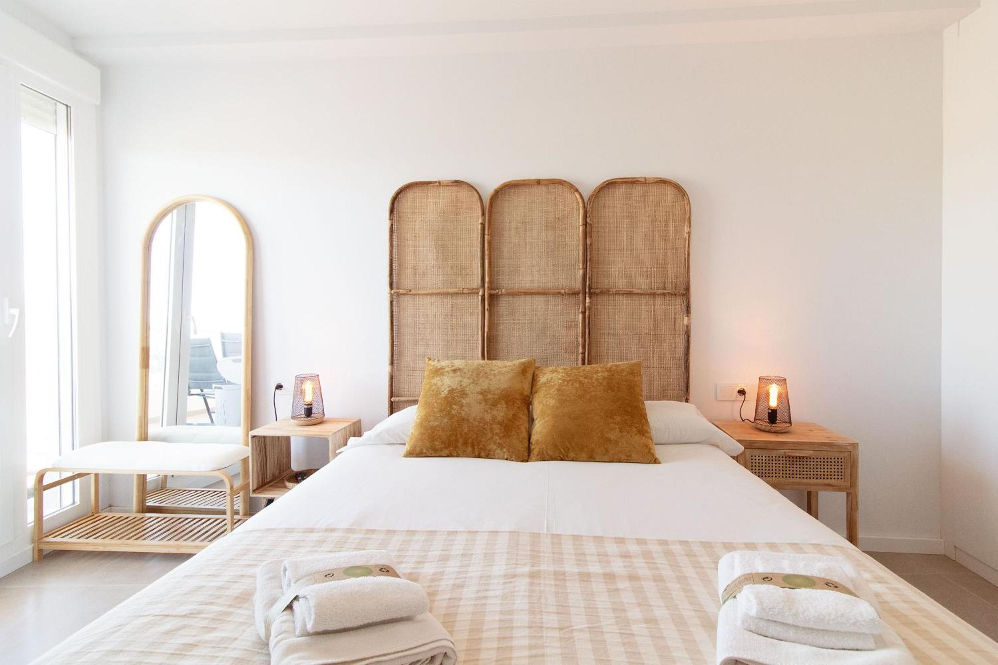 Global Properties, Apartamento Con Terraza Y Vistas Al Mar Y A La Montana Canet d'En Berenguer Luaran gambar